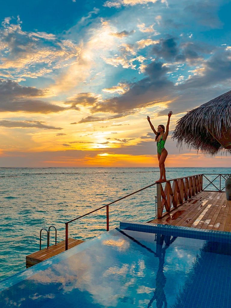 Anonymous travel destination microsite